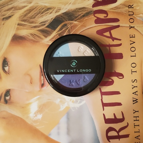 Vincent Longo Other - Vincent Longo Trio Eyeshadow in Curious Violet